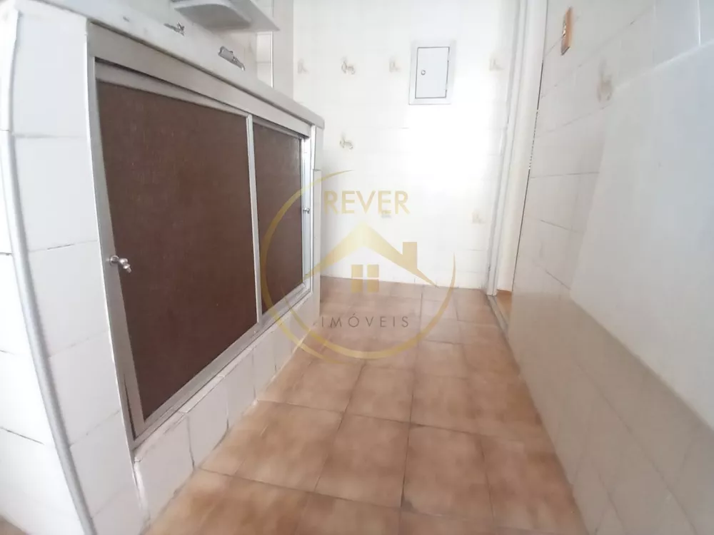 Apartamento à venda com 1 quarto, 60m² - Foto 4