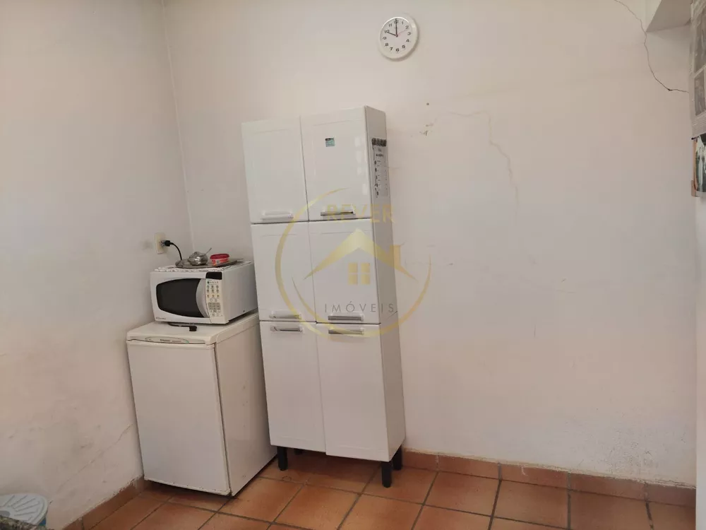 Prédio Inteiro para alugar com 4 quartos, 181m² - Foto 15