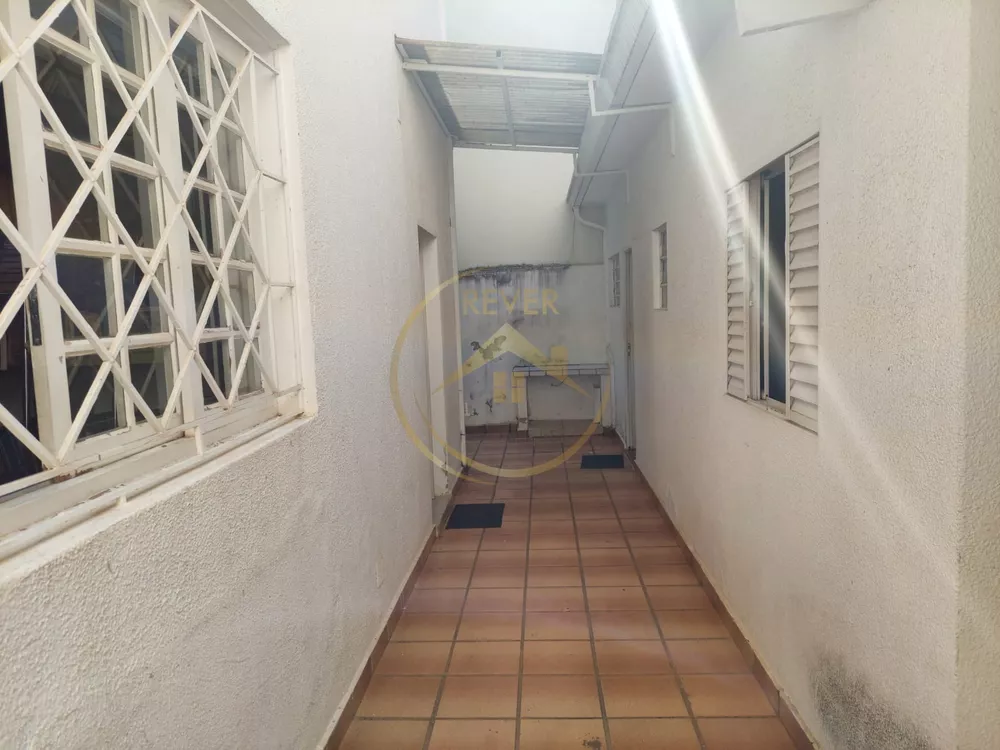 Prédio Inteiro para alugar com 4 quartos, 181m² - Foto 9