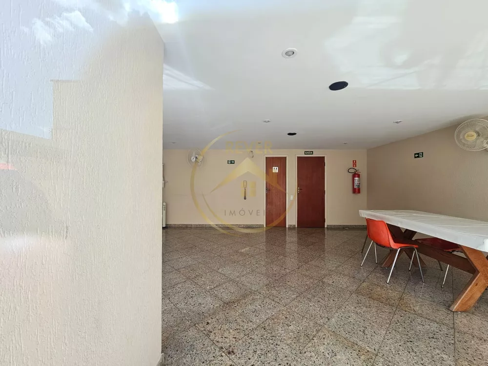 Apartamento à venda com 3 quartos, 94m² - Foto 25