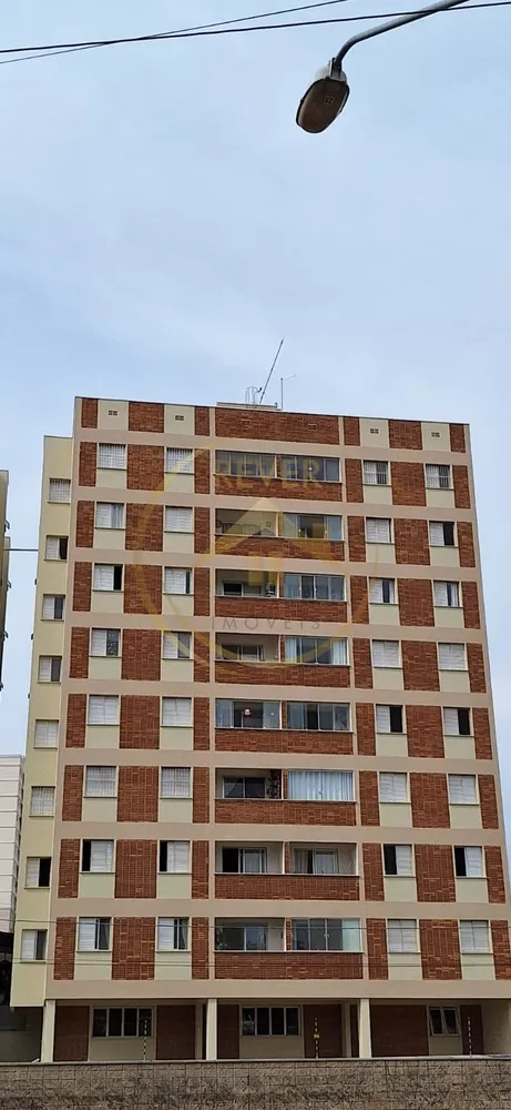 Apartamento à venda com 3 quartos, 83m² - Foto 1