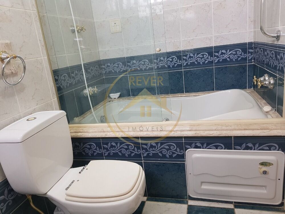 Apartamento à venda com 3 quartos, 185m² - Foto 8