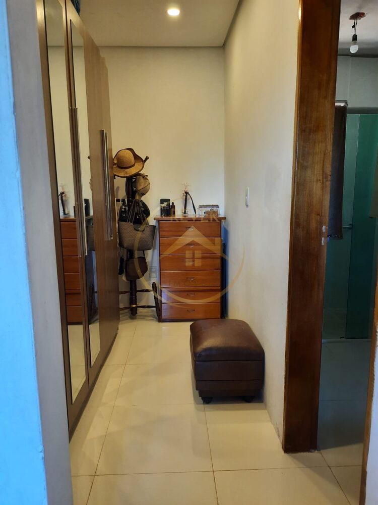 Chácara, 3 quartos, 1225 m² - Foto 4