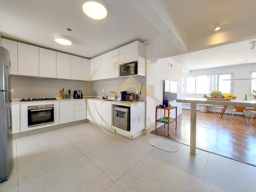 Apartamento à venda com 3 quartos, 125m² - Foto 2