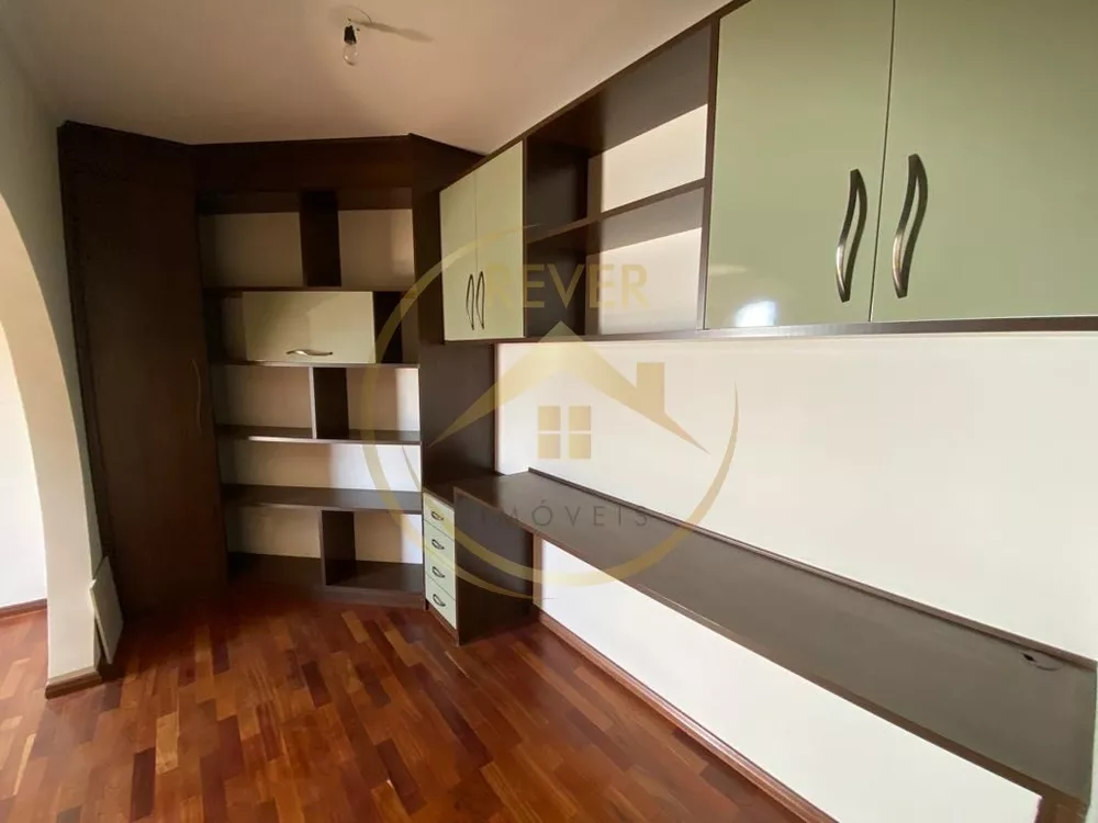 Apartamento à venda com 3 quartos, 202m² - Foto 11