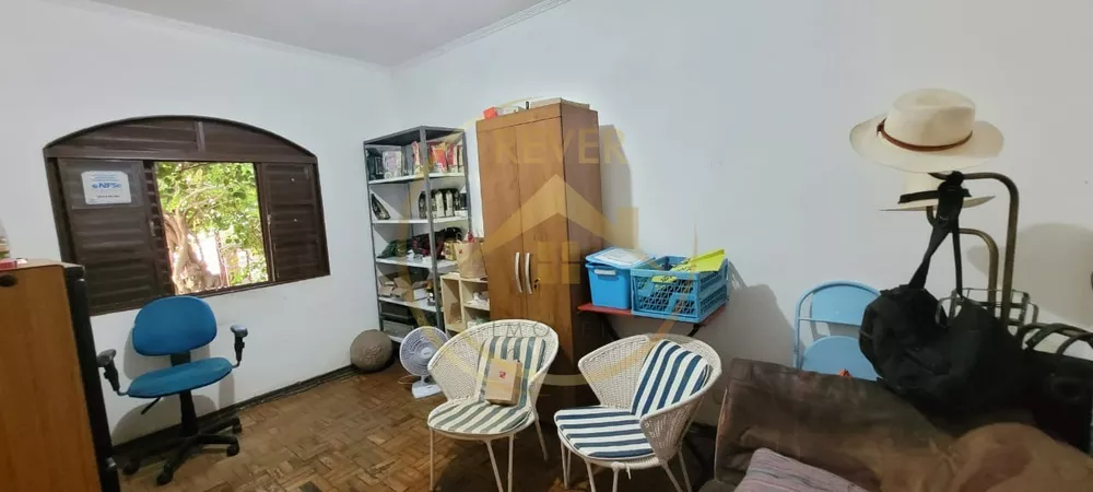 Casa à venda com 3 quartos, 150m² - Foto 3