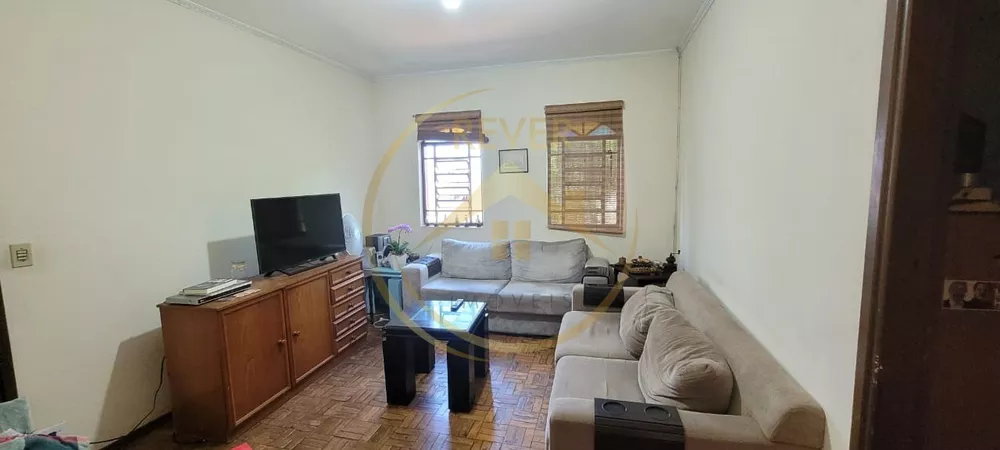 Casa à venda com 3 quartos, 150m² - Foto 2