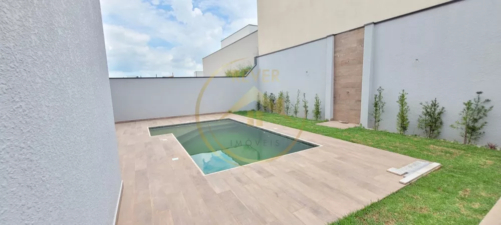 Casa à venda com 4 quartos, 305m² - Foto 7