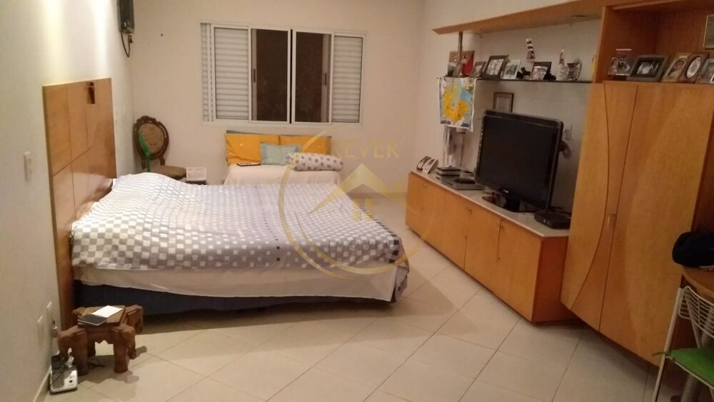 Casa, 4 quartos, 340 m² - Foto 11