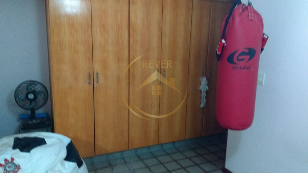 Casa, 4 quartos, 340 m² - Foto 18