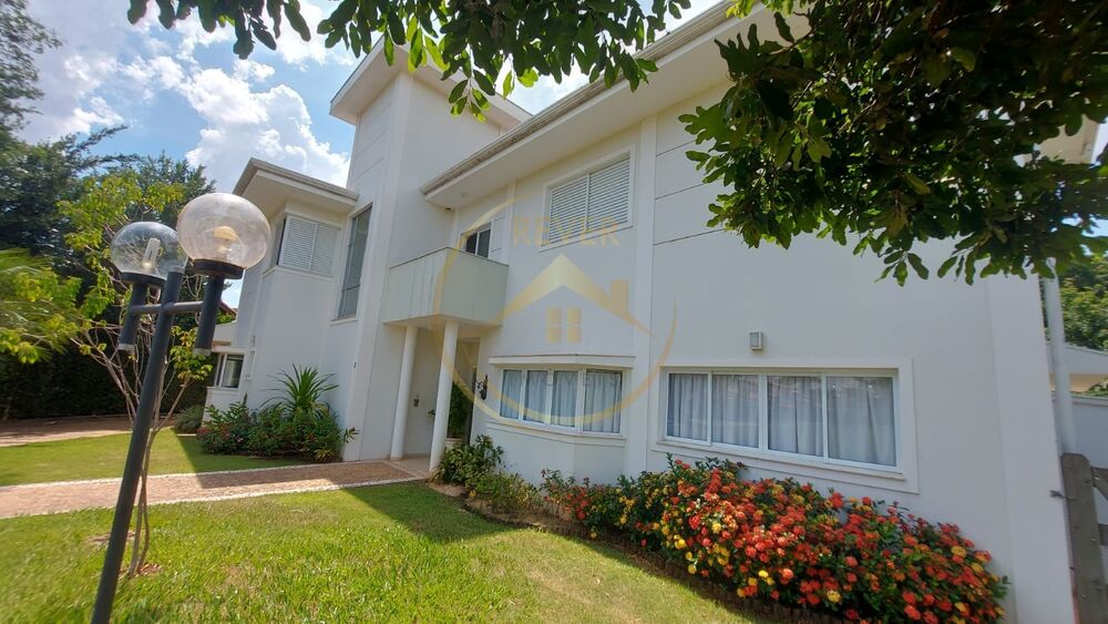 Casa à venda com 3 quartos, 400m² - Foto 4