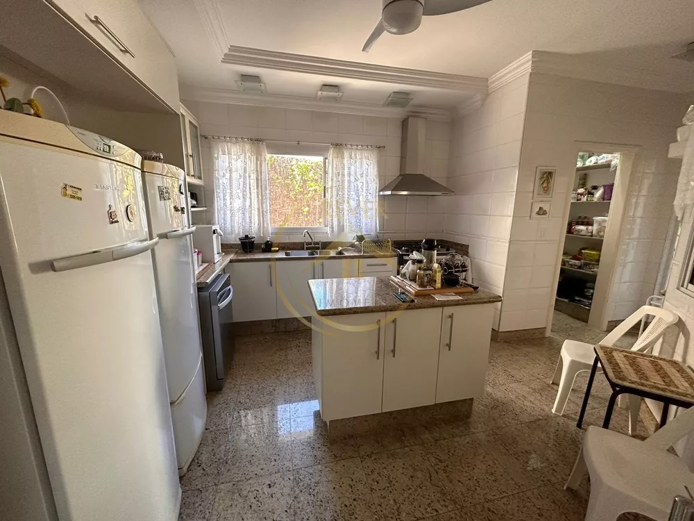 Casa à venda com 4 quartos, 369m² - Foto 15