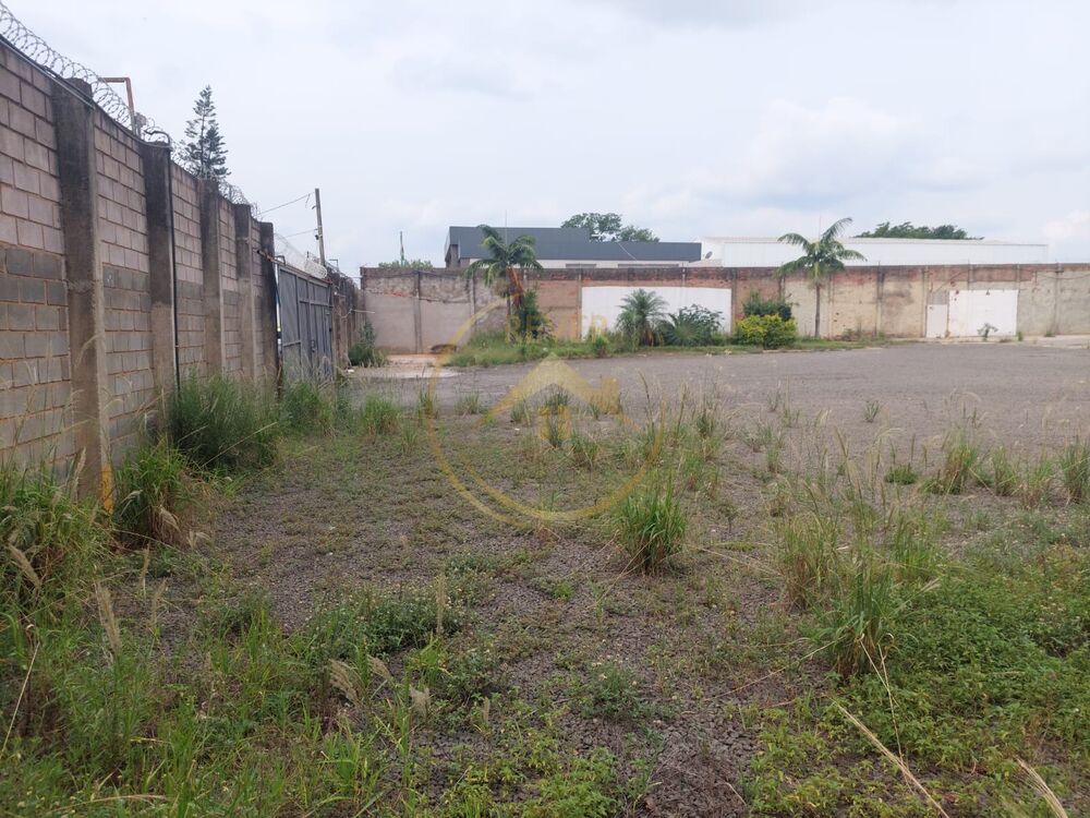 Loteamento e Condomínio, 2328 m² - Foto 2