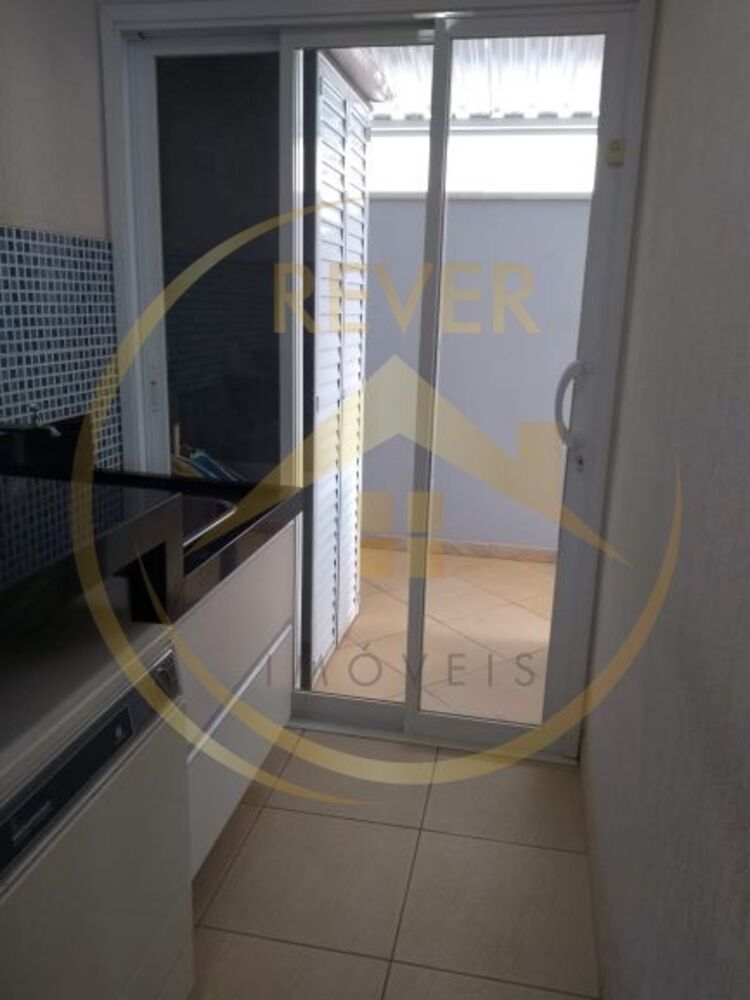 Casa à venda com 4 quartos, 310m² - Foto 14