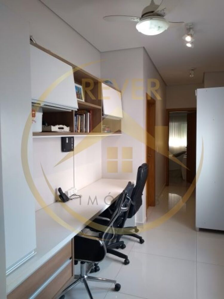 Casa à venda com 4 quartos, 310m² - Foto 20