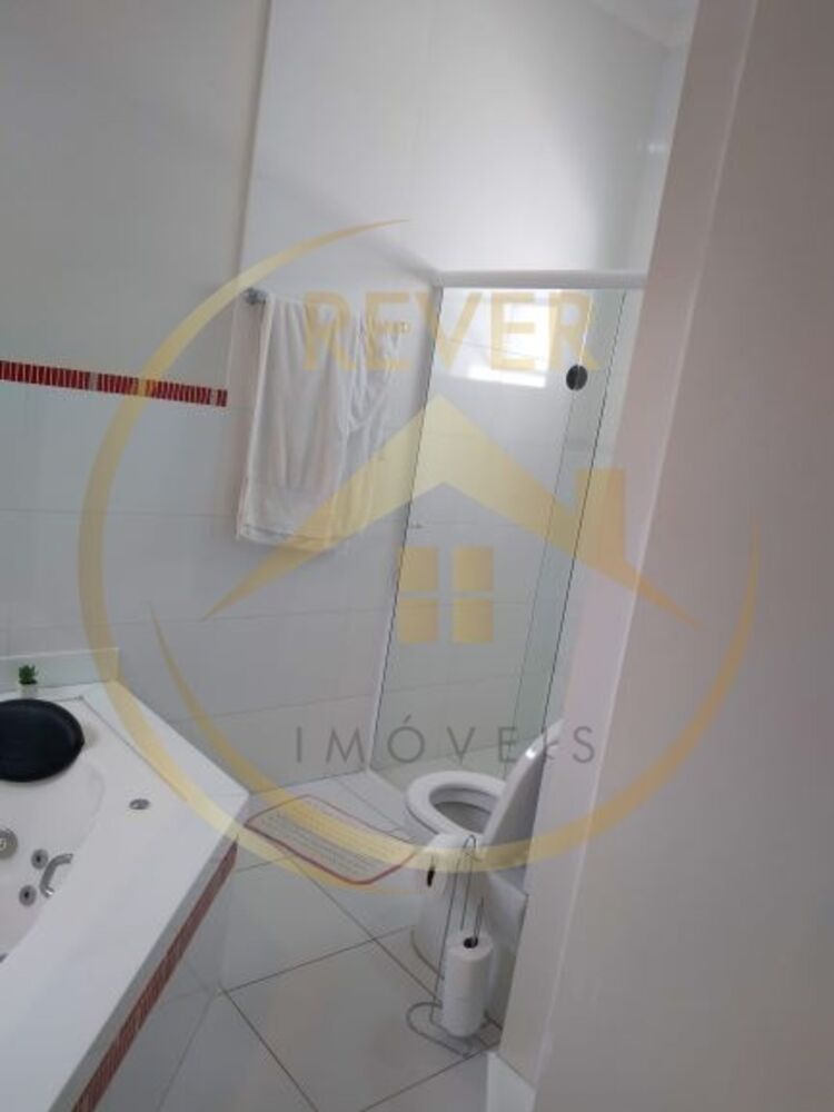 Casa à venda com 4 quartos, 310m² - Foto 19