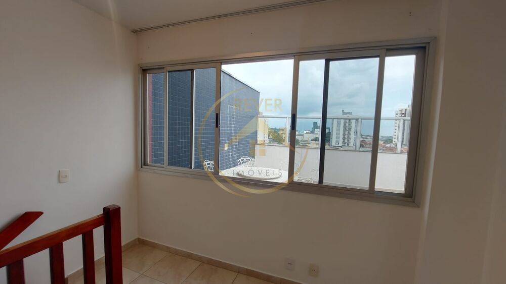 Cobertura para alugar com 4 quartos, 241m² - Foto 4