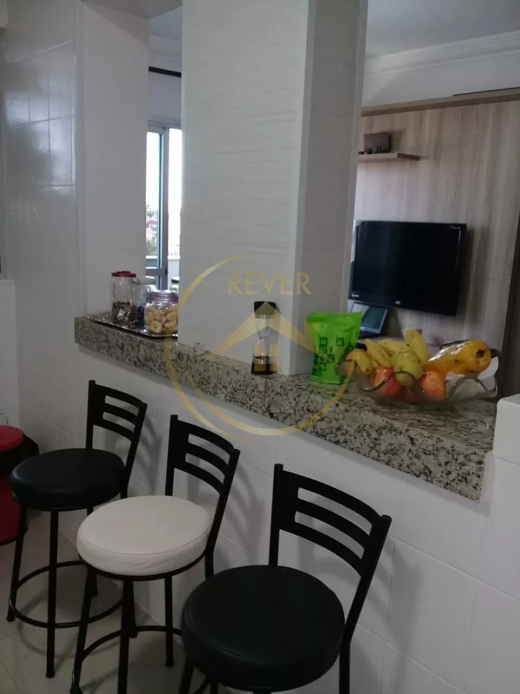 Apartamento à venda com 2 quartos, 70m² - Foto 8