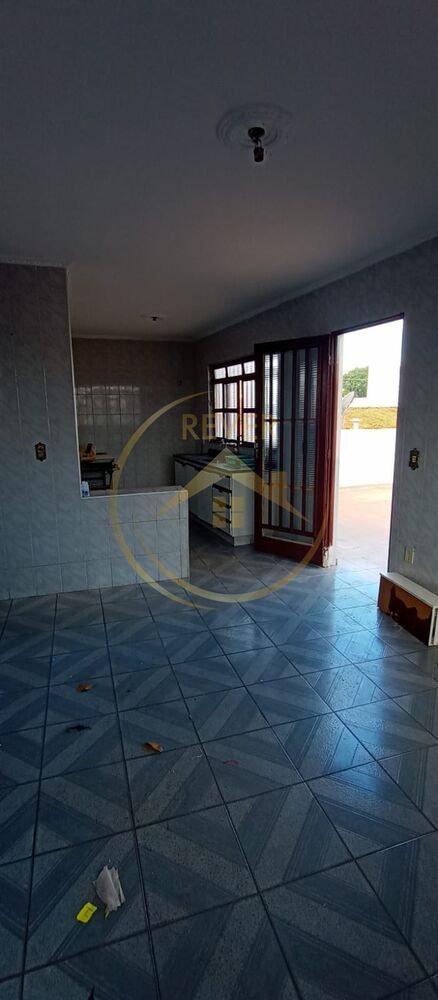 Prédio Inteiro à venda com 3 quartos, 530m² - Foto 2