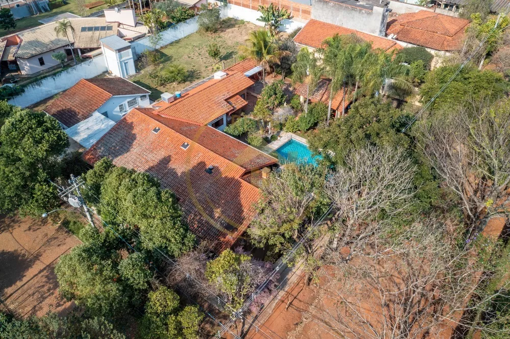 Chácara à venda com 5 quartos, 324m² - Foto 4