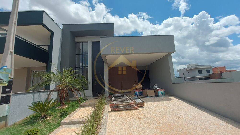 Casa à venda com 3 quartos, 140m² - Foto 1