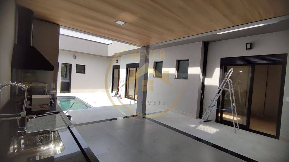 Casa à venda com 3 quartos, 185m² - Foto 2