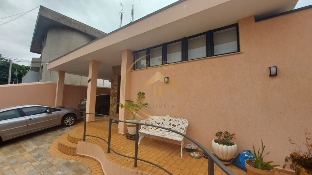 Casa, 3 quartos, 309 m² - Foto 1