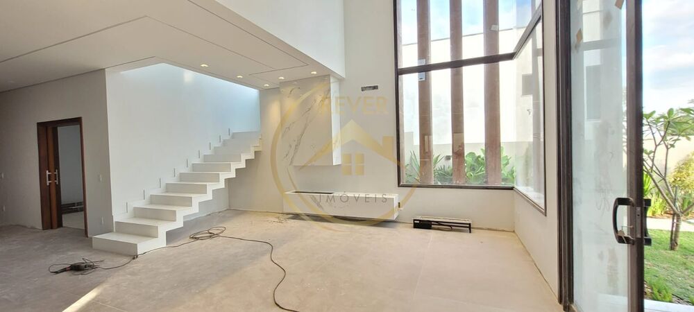 Casa, 4 quartos, 378 m² - Foto 1