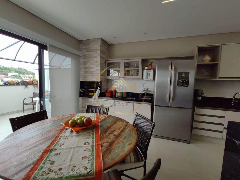 Casa, 3 quartos, 190 m² - Foto 3