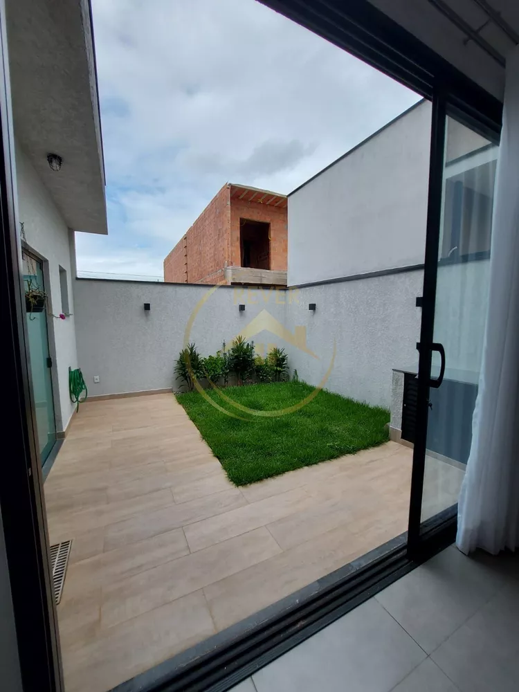 Casa à venda com 3 quartos, 139m² - Foto 7