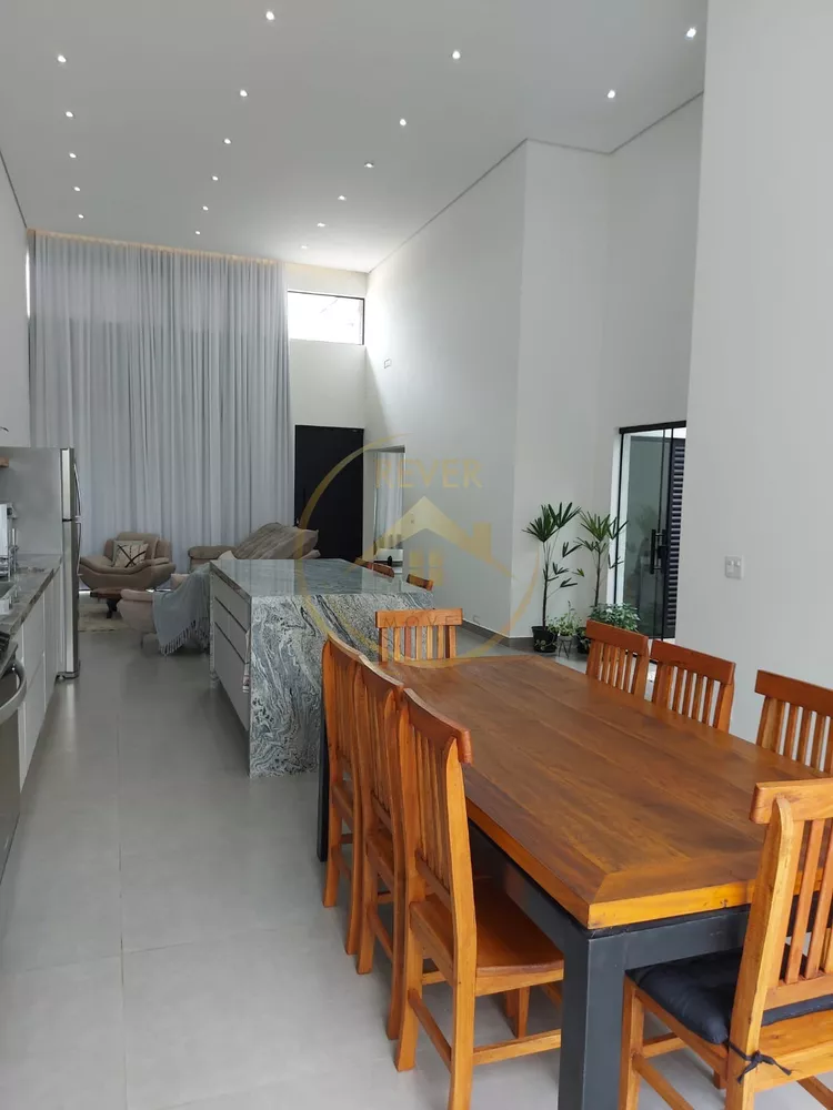 Casa à venda com 3 quartos, 139m² - Foto 16