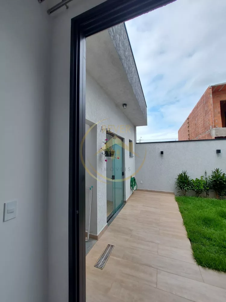 Casa à venda com 3 quartos, 139m² - Foto 6