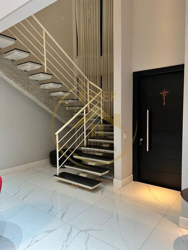 Casa, 3 quartos, 295 m² - Foto 4