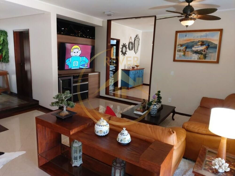 Casa, 3 quartos, 351 m² - Foto 2