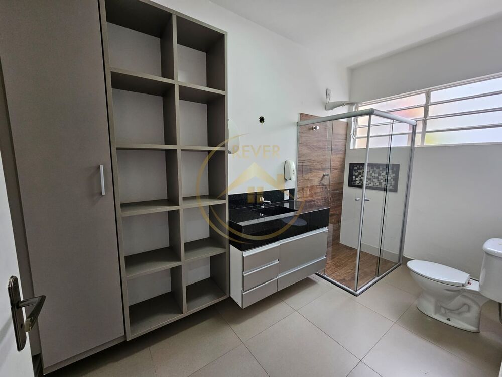 Prédio Inteiro para alugar com 1 quarto, 200m² - Foto 2