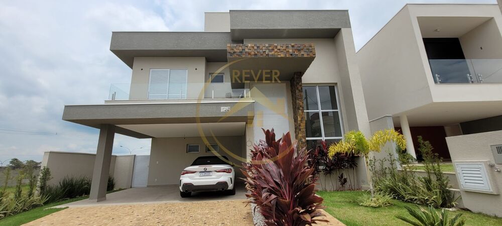 Casa, 4 quartos, 303 m² - Foto 1