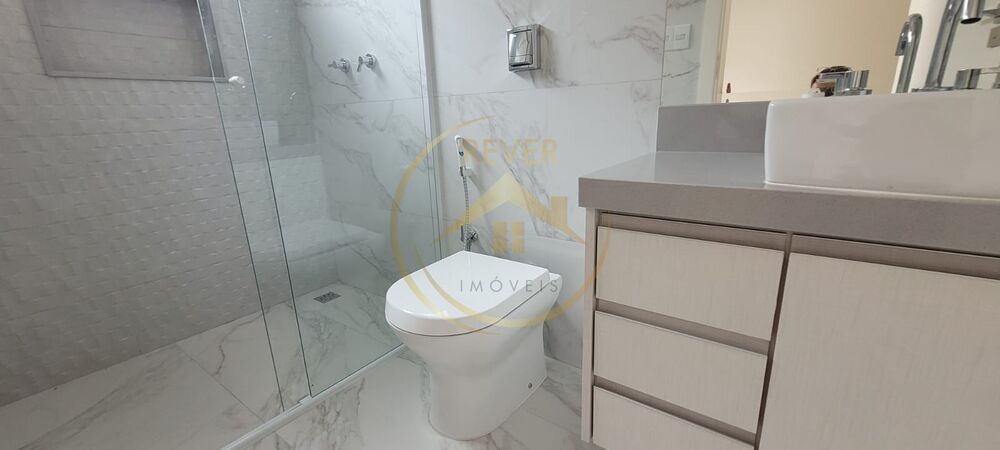 Casa, 4 quartos, 296 m² - Foto 2