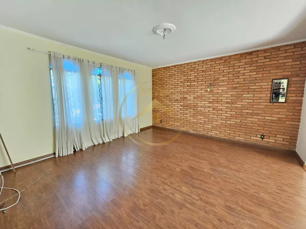 Casa para alugar com 3 quartos, 163m² - Foto 3