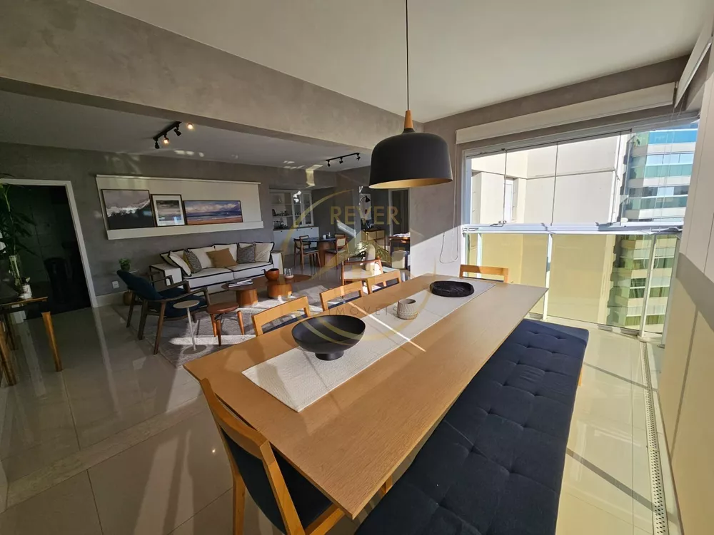 Apartamento à venda com 3 quartos, 153m² - Foto 6