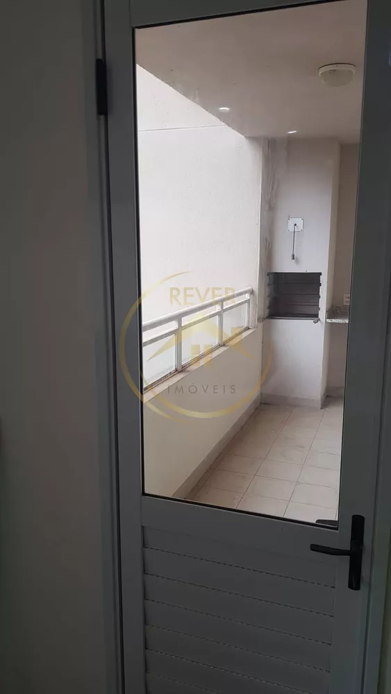 Apartamento à venda com 3 quartos, 83m² - Foto 18