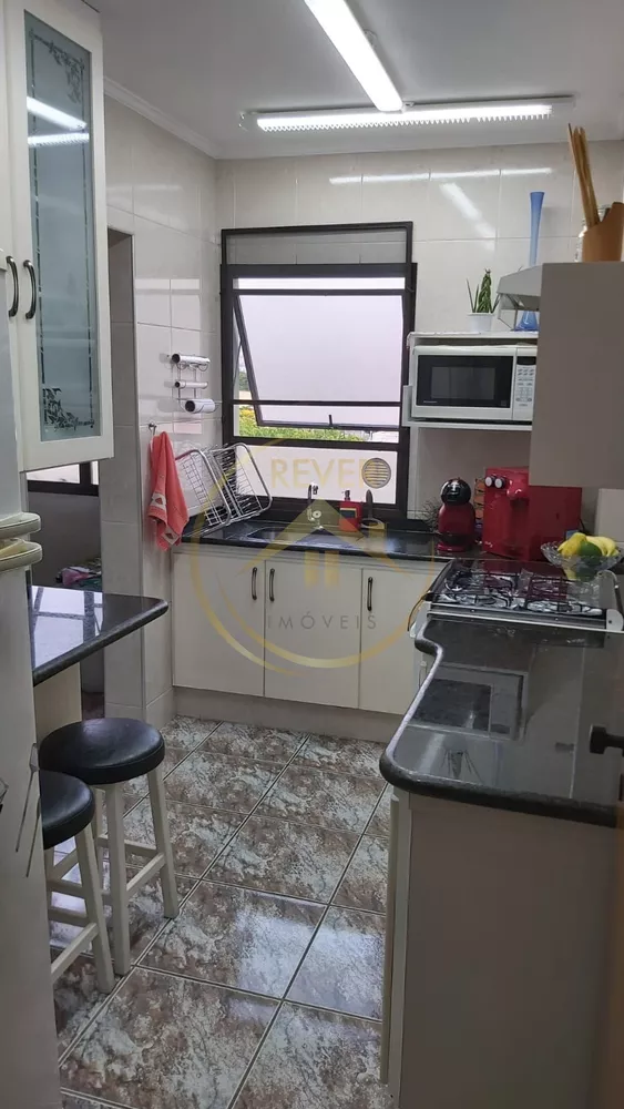 Apartamento à venda com 2 quartos, 71m² - Foto 4