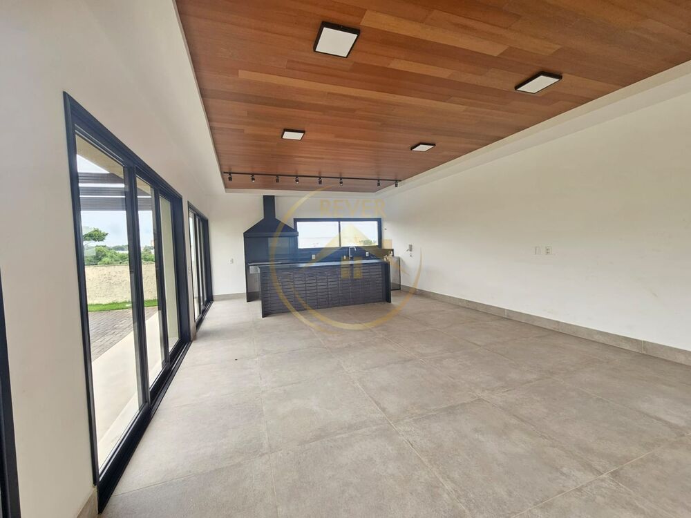 Casa para alugar com 3 quartos, 182m² - Foto 4