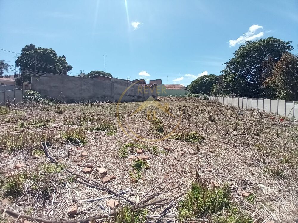 Loteamento e Condomínio, 2000 m² - Foto 4