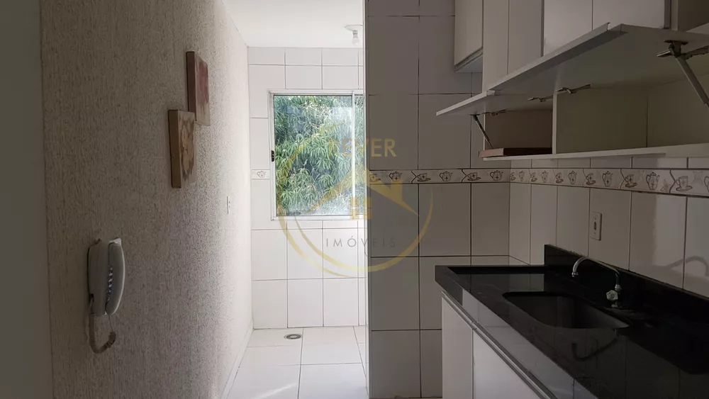 Apartamento à venda com 2 quartos, 70m² - Foto 3