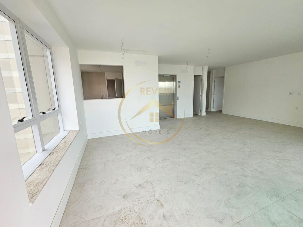 Apartamento, 3 quartos, 145 m² - Foto 2