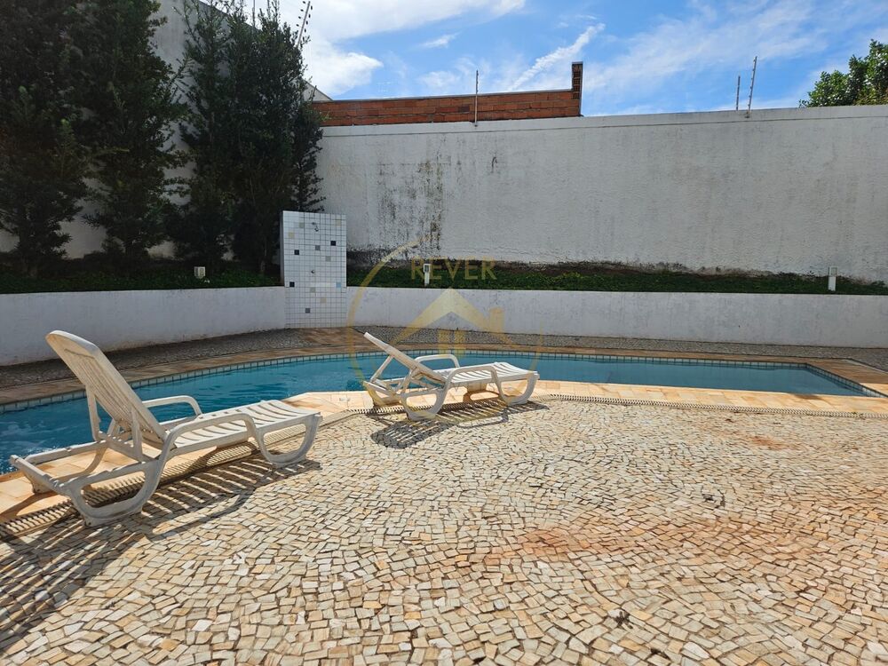 Casa à venda com 4 quartos, 210m² - Foto 7
