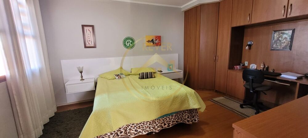 Casa, 3 quartos, 262 m² - Foto 8