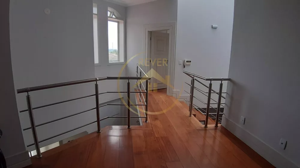 Casa para alugar com 4 quartos, 750m² - Foto 10