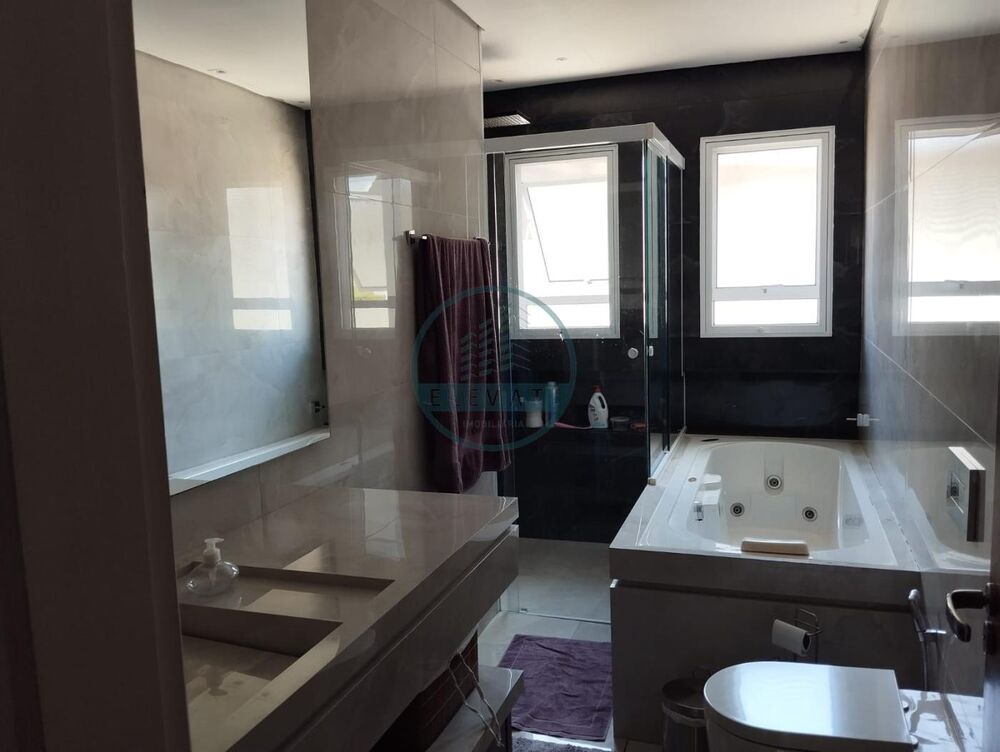 Casa, 3 quartos, 210 m² - Foto 8