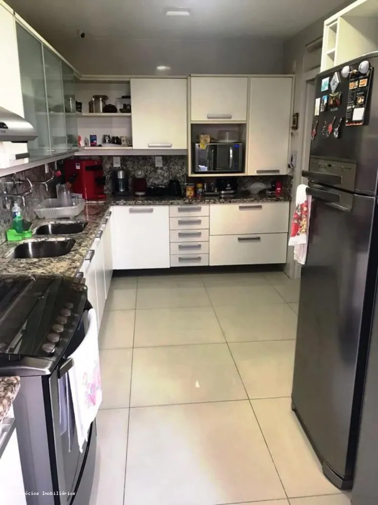 Apartamento, 4 quartos, 215 m² - Foto 2